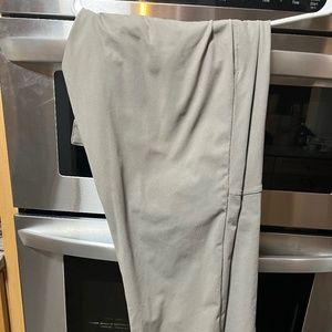 Lululemon men’s carbon dust ABC classic pants warpstreme 36x30